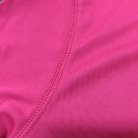 Donated!!!!Last chance ❗️NWT Hanes Sport Pink Long Sleeved Tee - Picture 5 of 6
